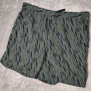 Outdoor Voices Shorts Mens Medium Green Blue Striped Lined 7" Athletic Running‎